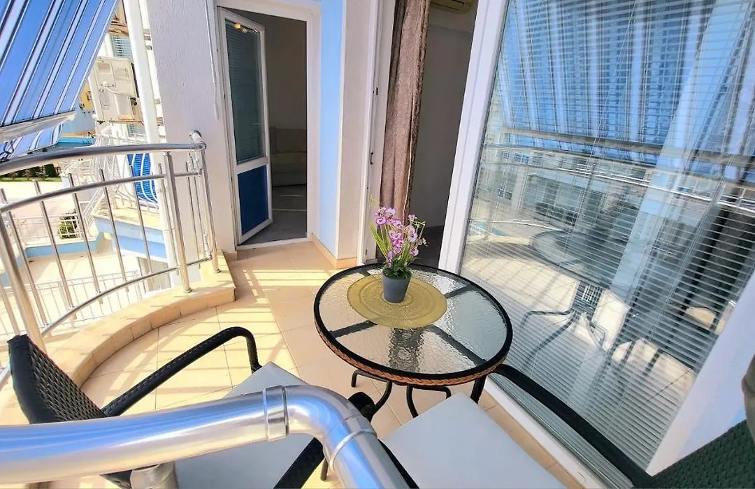 Sunny Dream Family Apartments In Sunny Beach-1