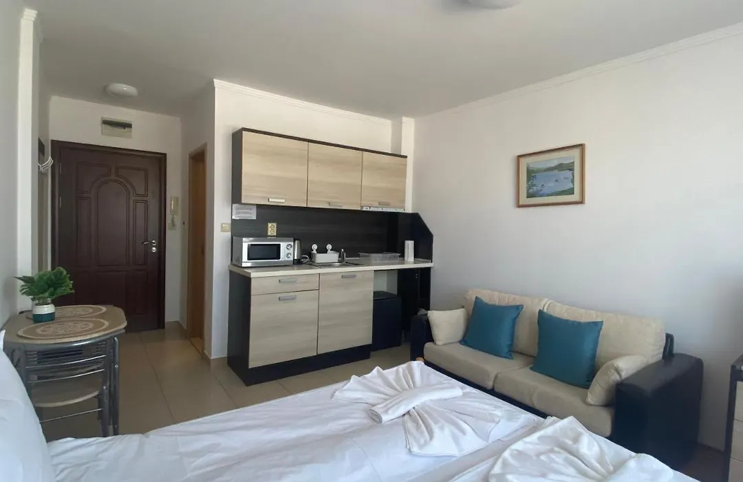 SUMMER BREEZE 503 Private Studio SUNNY BEACH-1
