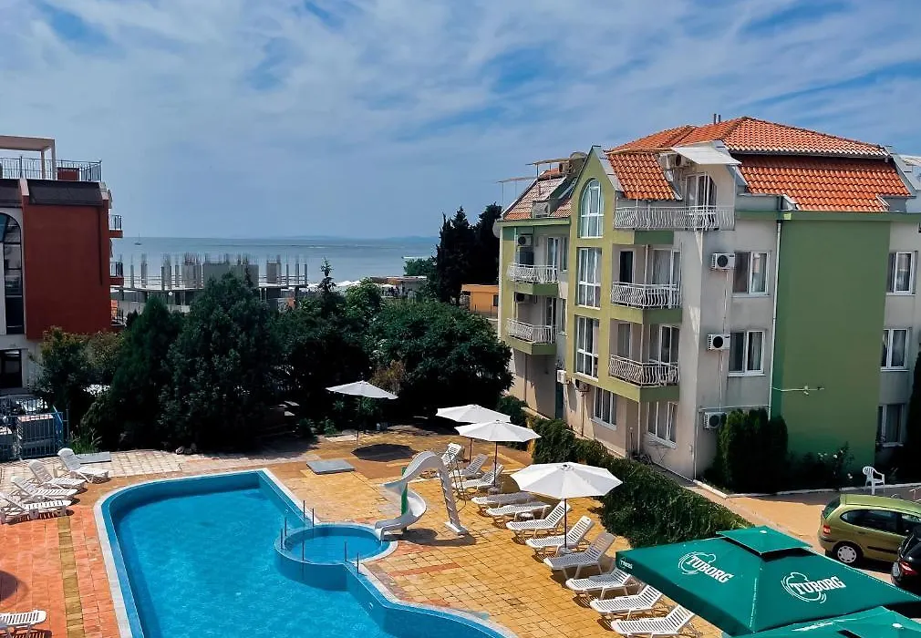 Mint Family Hotel-1