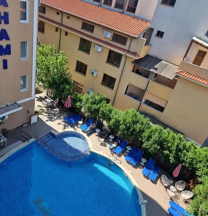 Hotel Baham Suites-1