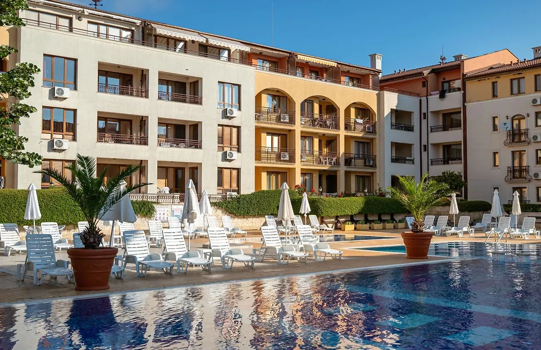 Galeria Holiday Apartments-1