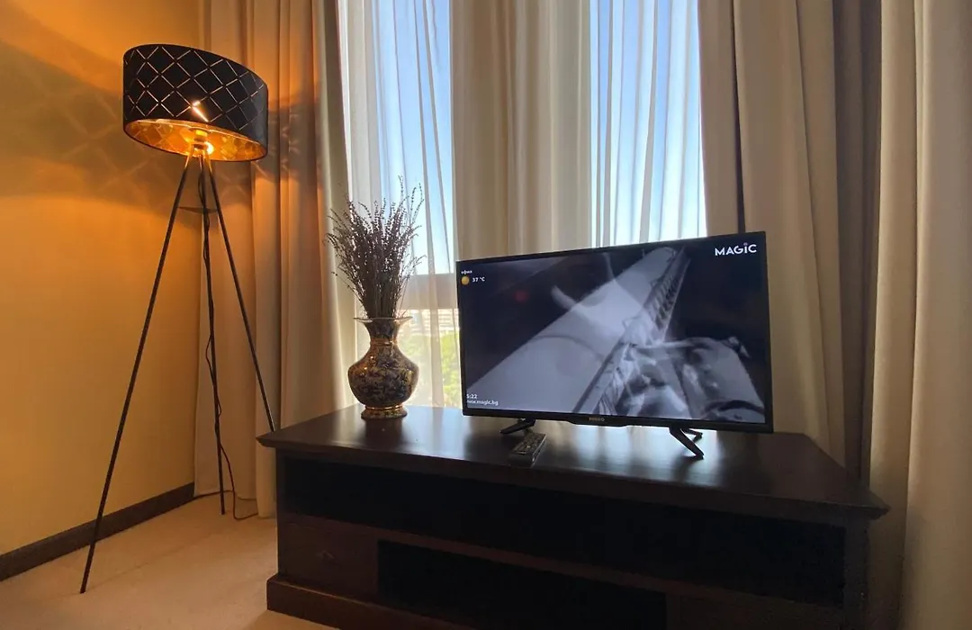 Bratanov Top Apartment-1