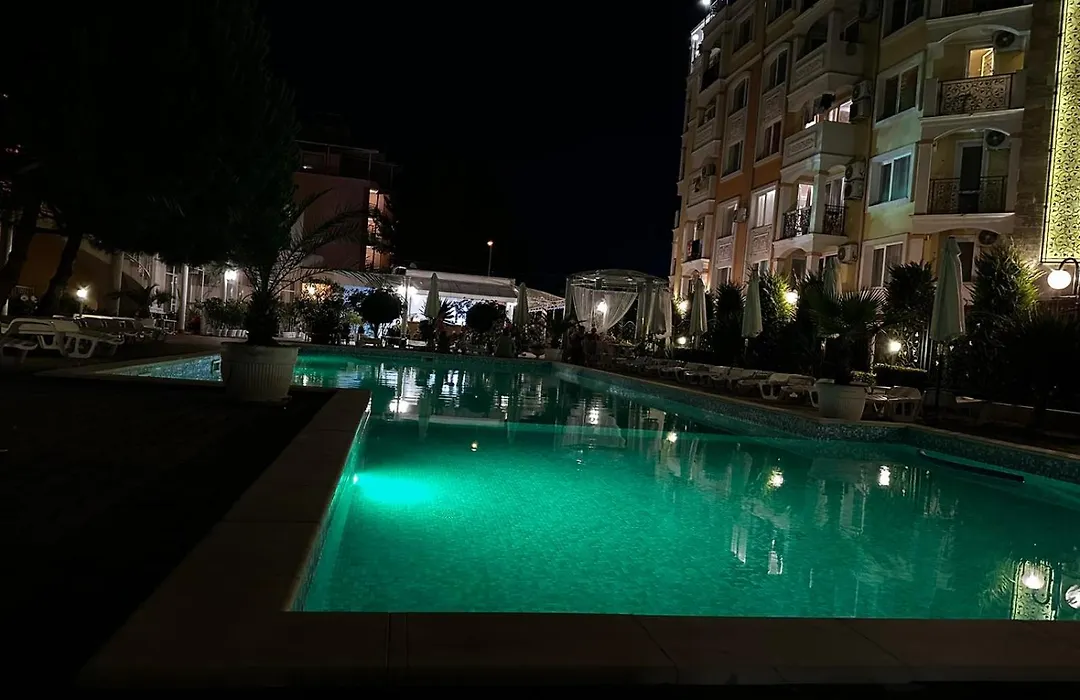 Vanilla Garden Apartments-1