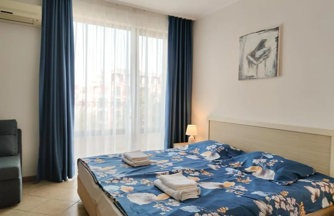 Royal Sun Holiday Apartments-1