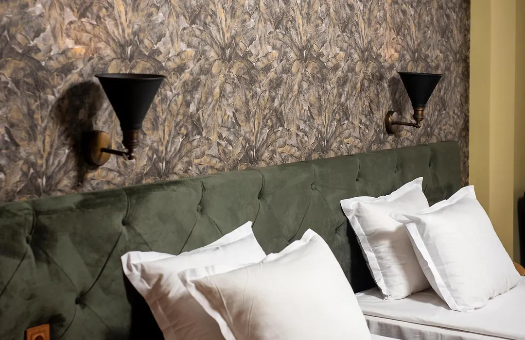 Hotel Avenue-1