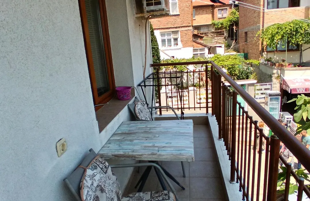 Farlalievi Guest House-1