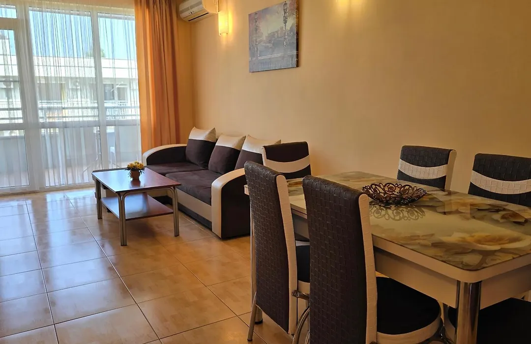Apartment In Central Plaza-1