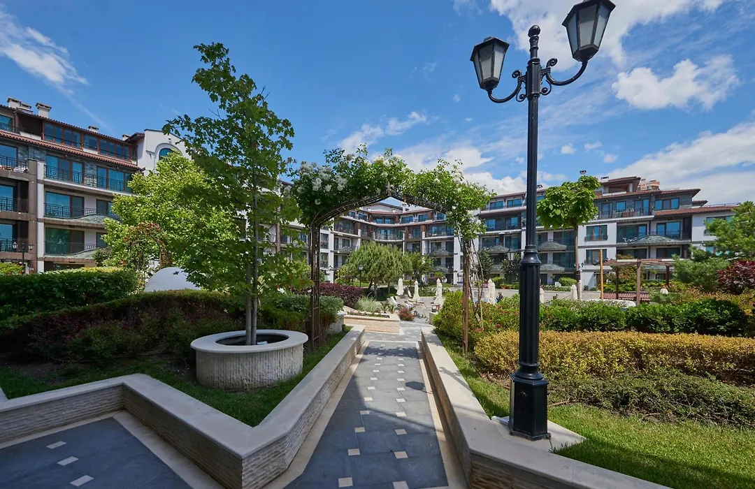 Boutique Rose Gardens Pomorie-1