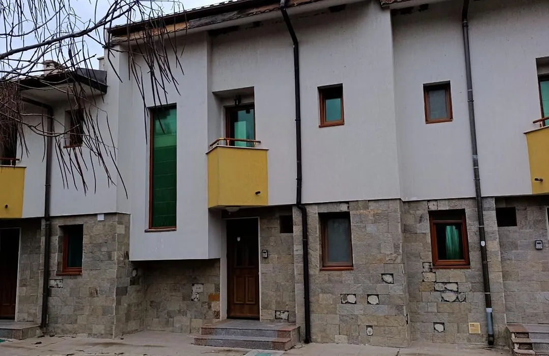Family Hotel Lalov Egrek-1