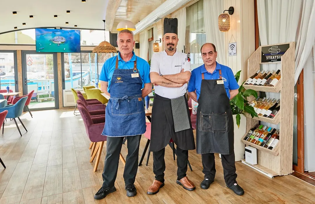 Petar And Pavel Hotel & Relax Center-1
