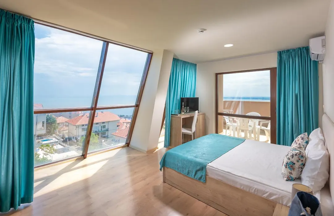 Sea View Hills-1
