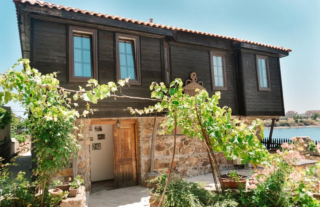 The Greek House-1