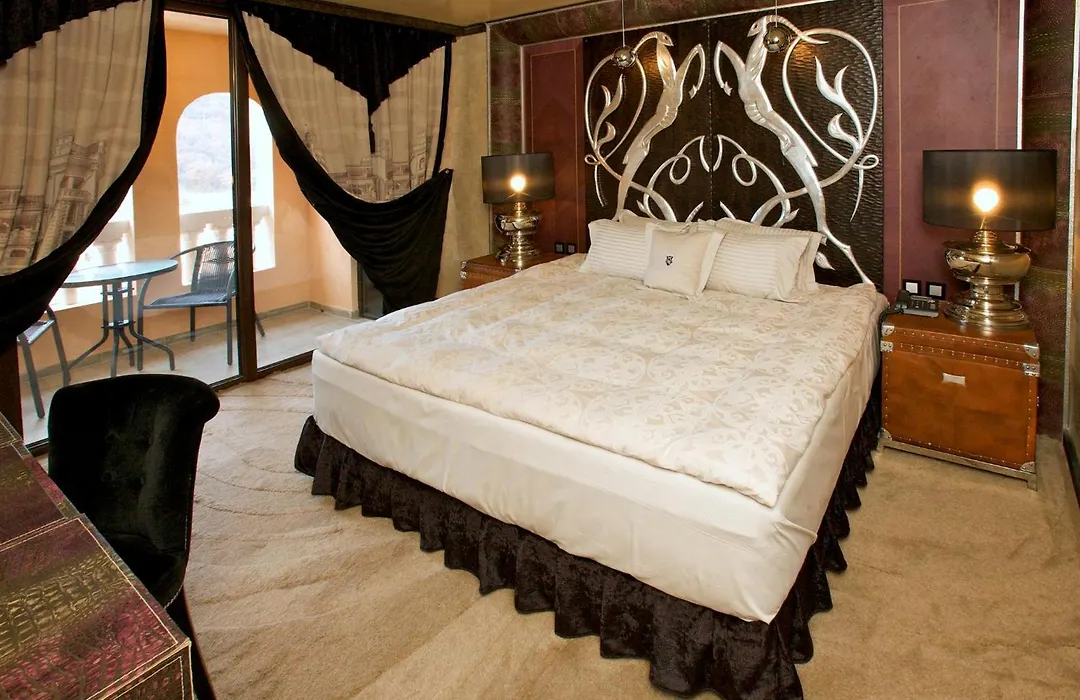 Villas Elenite Premium-1