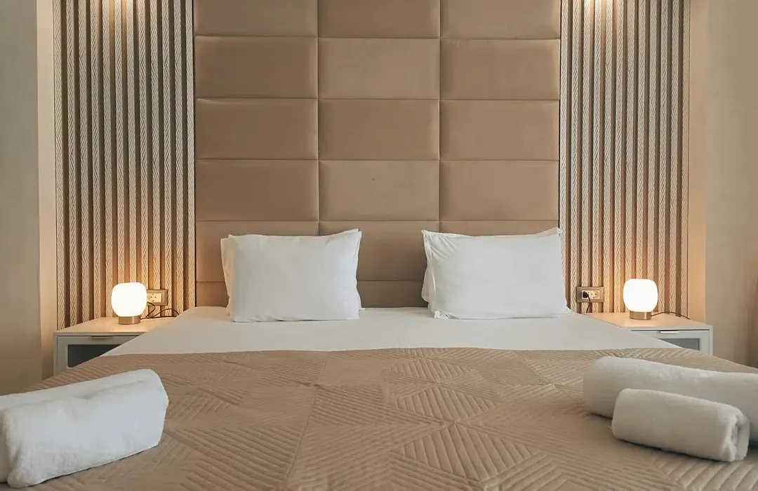 Sandy Bay Hotel-1