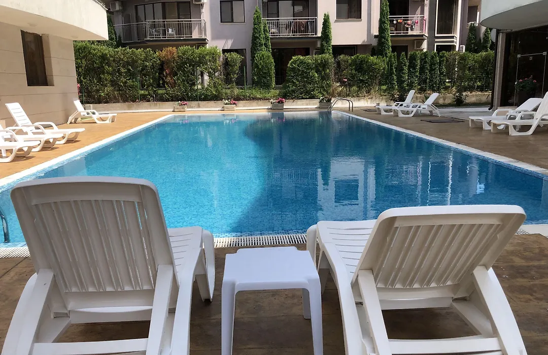 Eden - Menada Apartments-1