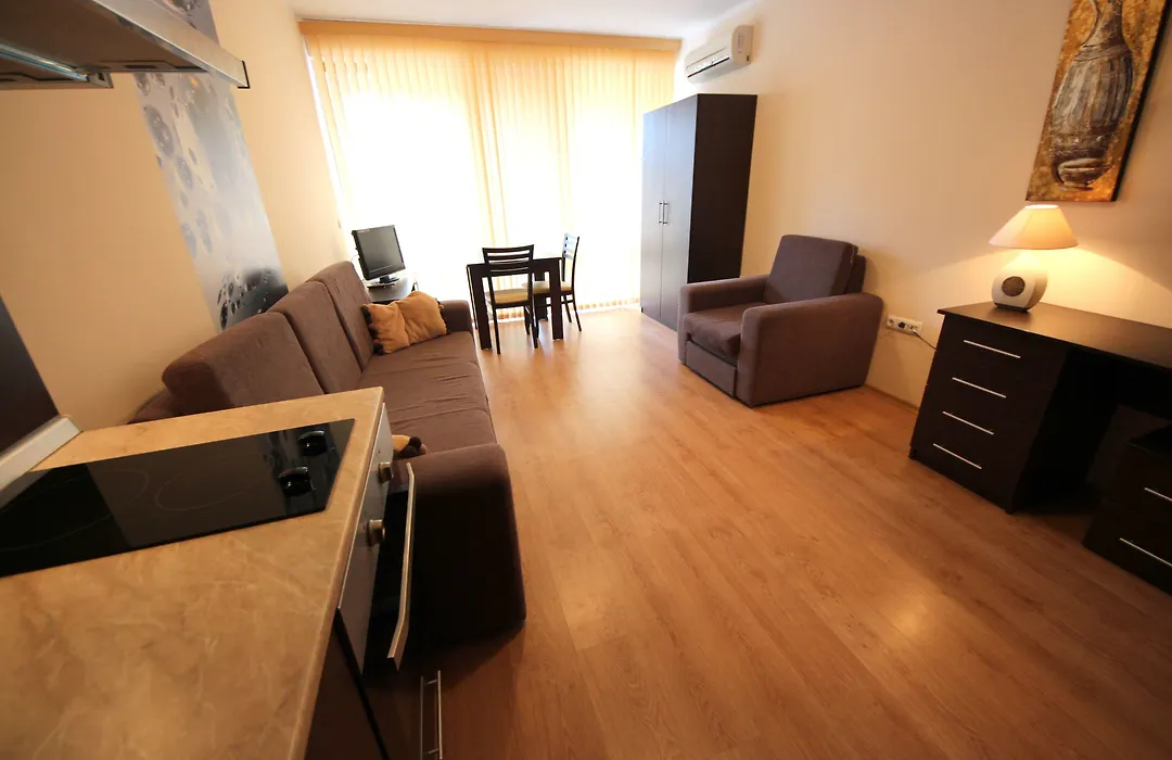Menada Chateau Valon Apartment-1