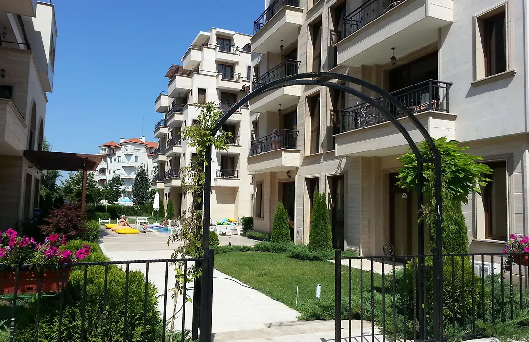 Menada Amara Apartments-1