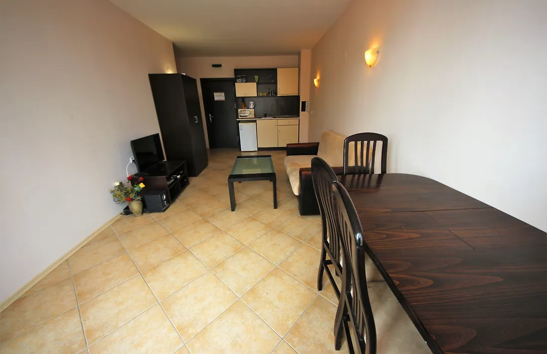 Sunset Beach - Menada Apartments-1
