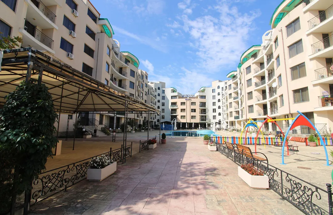Menada Avalon Apartments-1
