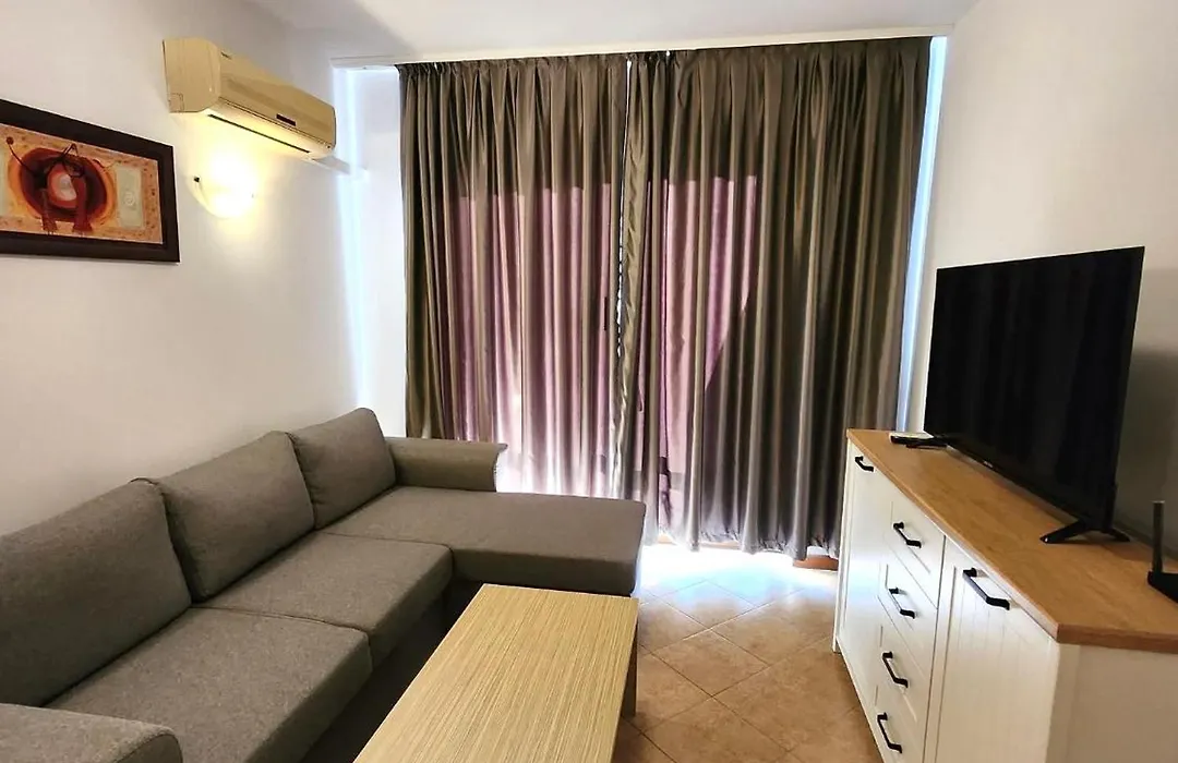 One Bedroom Guest Suite-1