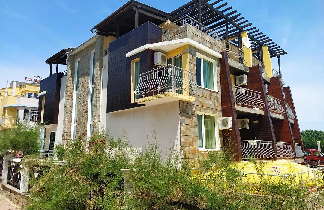 Family Hotel Littoral-1