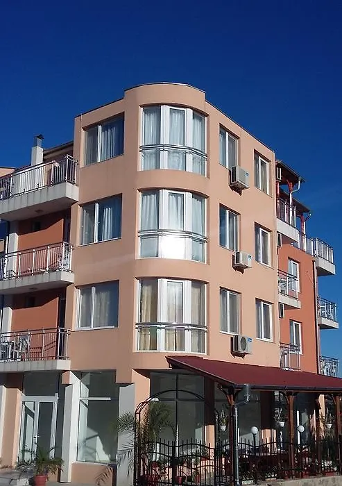 Stephanovy Guest House-1