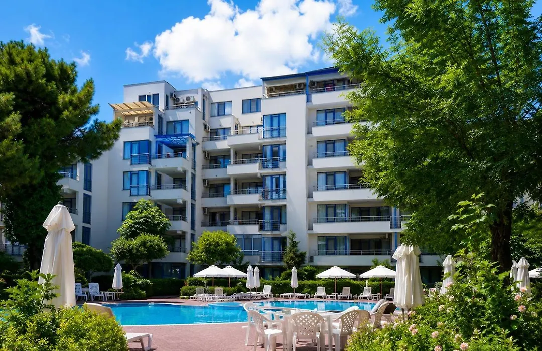 Private Apartments Aparthotel Excelsior-1