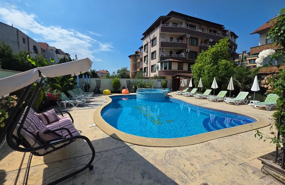 Mirana Family Hotel-1