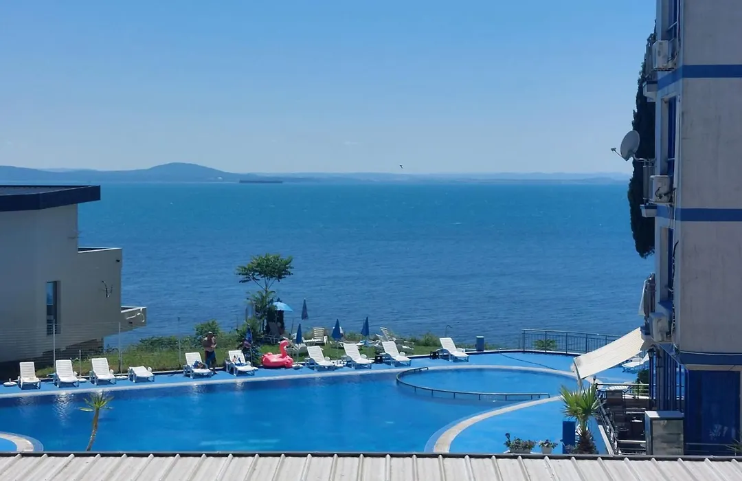 Private Apartment With Sea View In Blue Bay Pallace-1