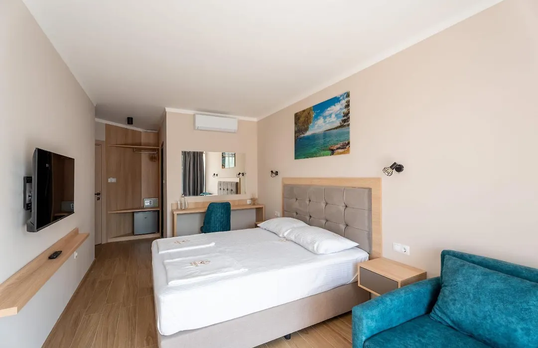 Touch Hotel-1