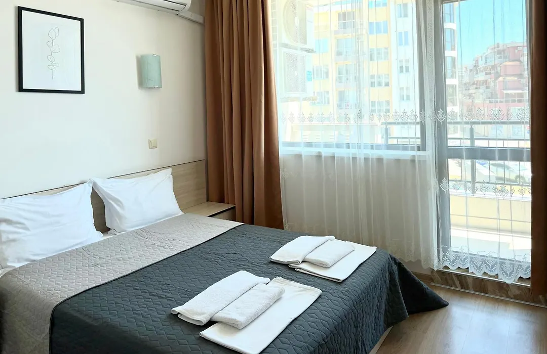 Evi Apartments 2-1