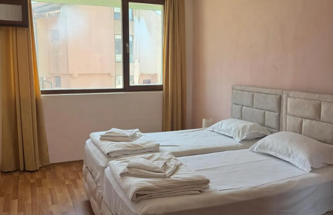 Dream Bay Apartments-1