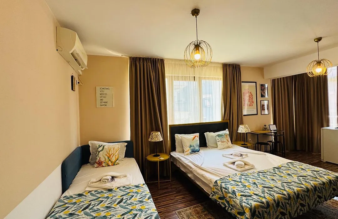 DESI HOUSE 302 A Large Cozi Studio Nesebar-1