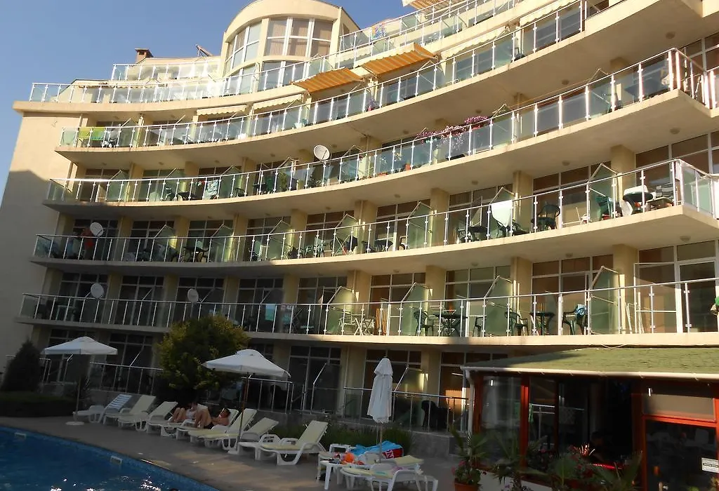 Tomi Family Apartments-1