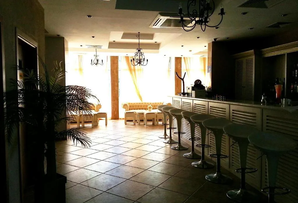 Menada Dawn Park Apartment-1