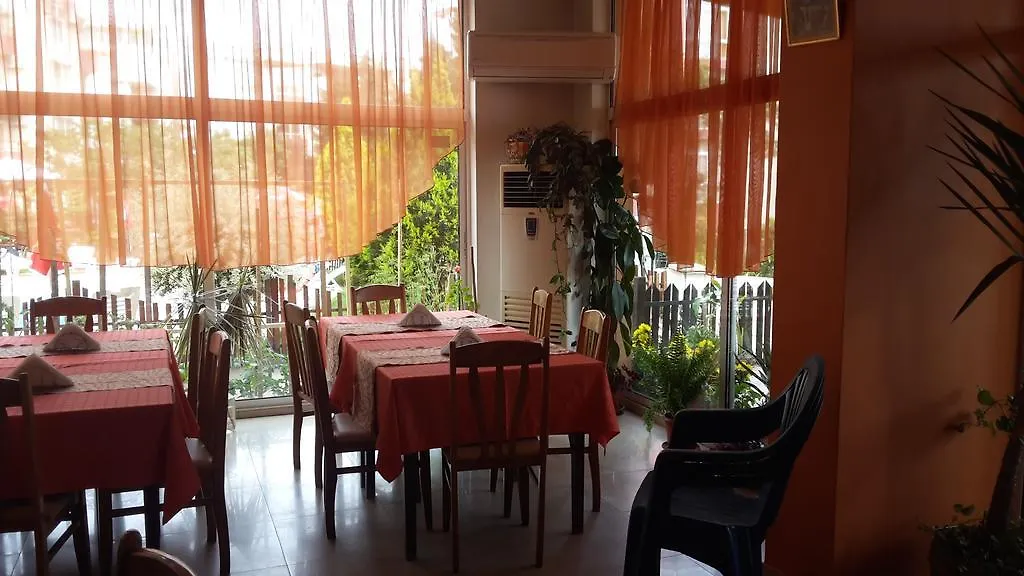 Family Hotel Germana Beach-1