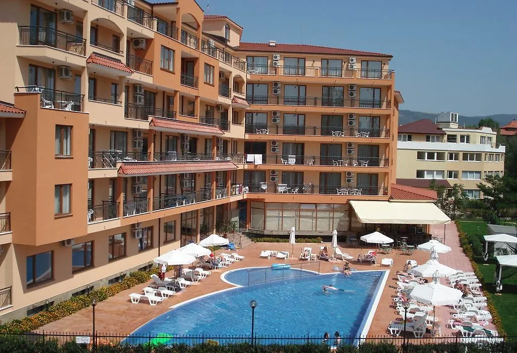 Apart Hotel Happy-1