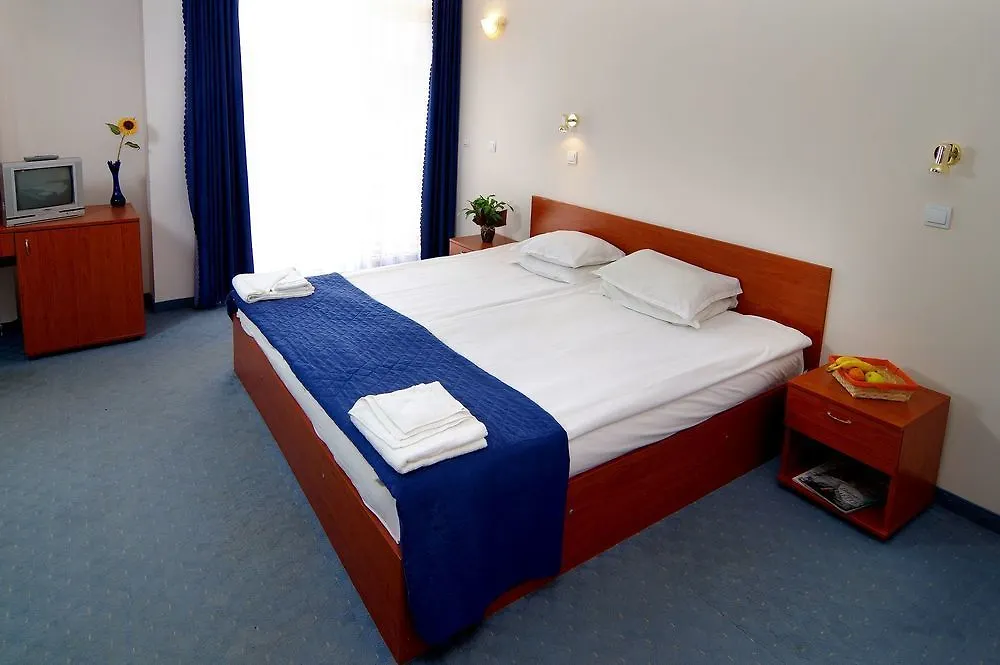 Scape Royal Beach Chernomorets-1