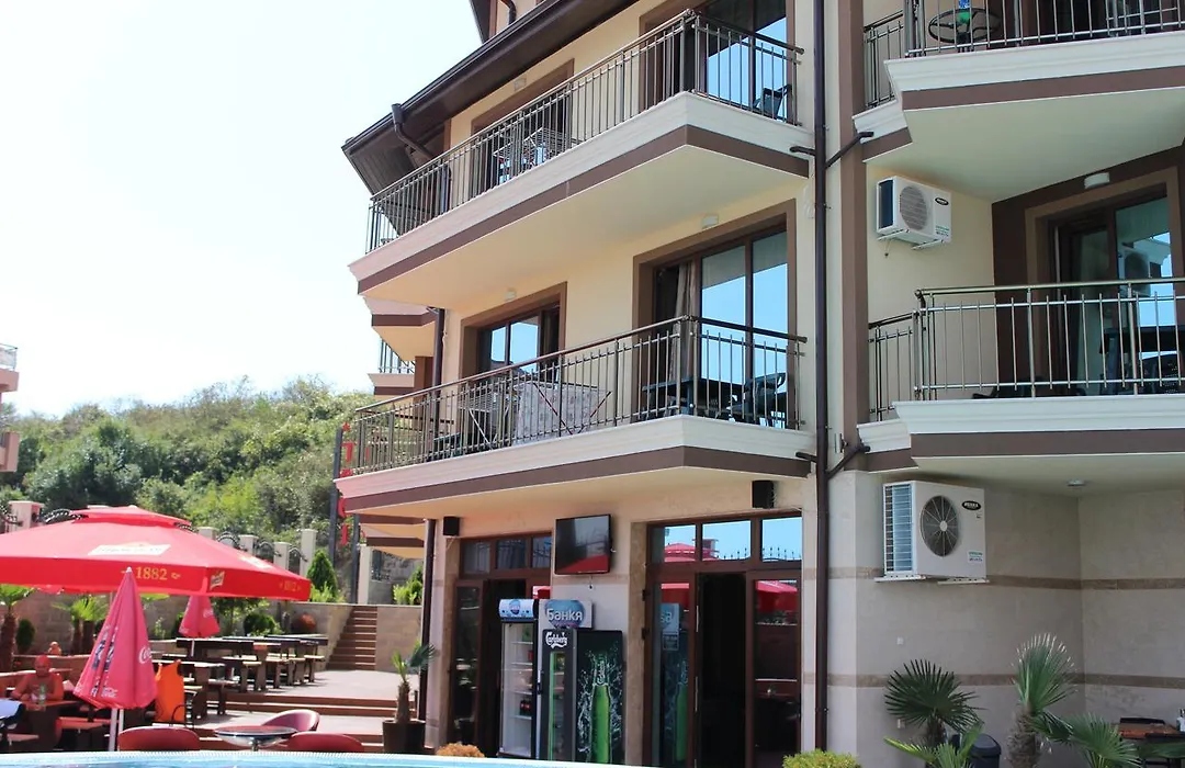 Taai Hotel-1