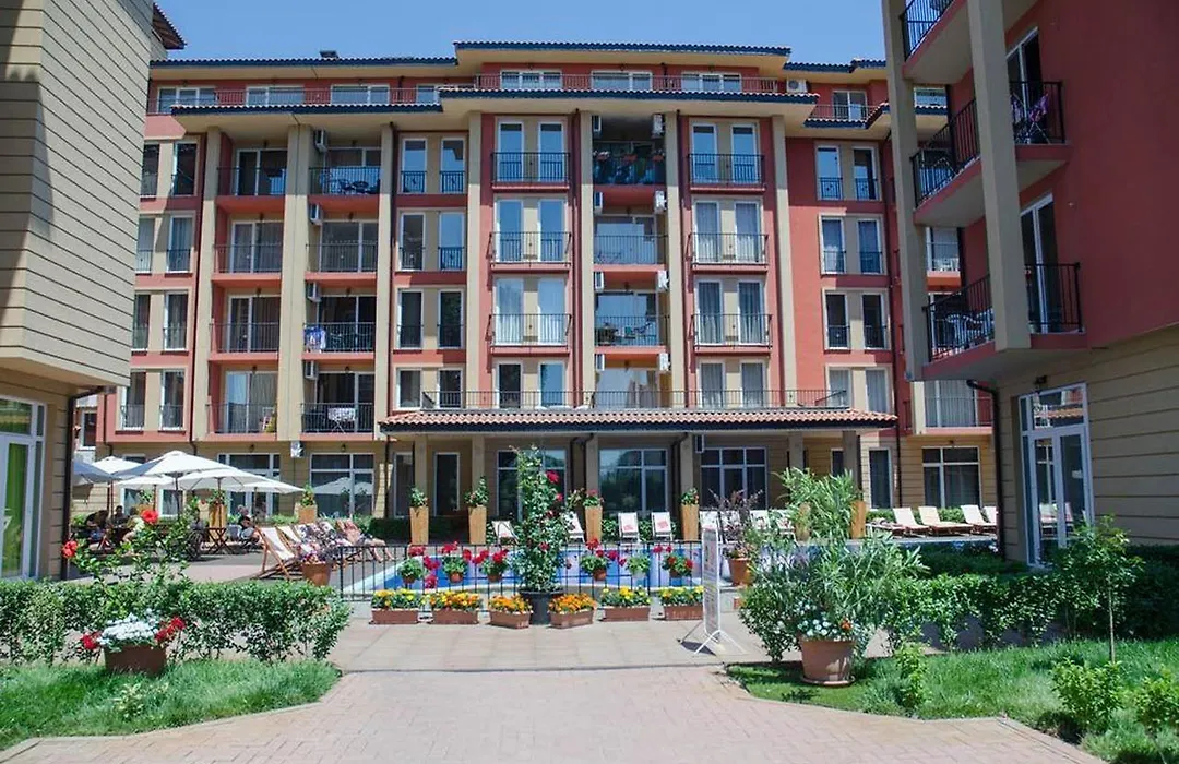 Family Dream Apartment-1