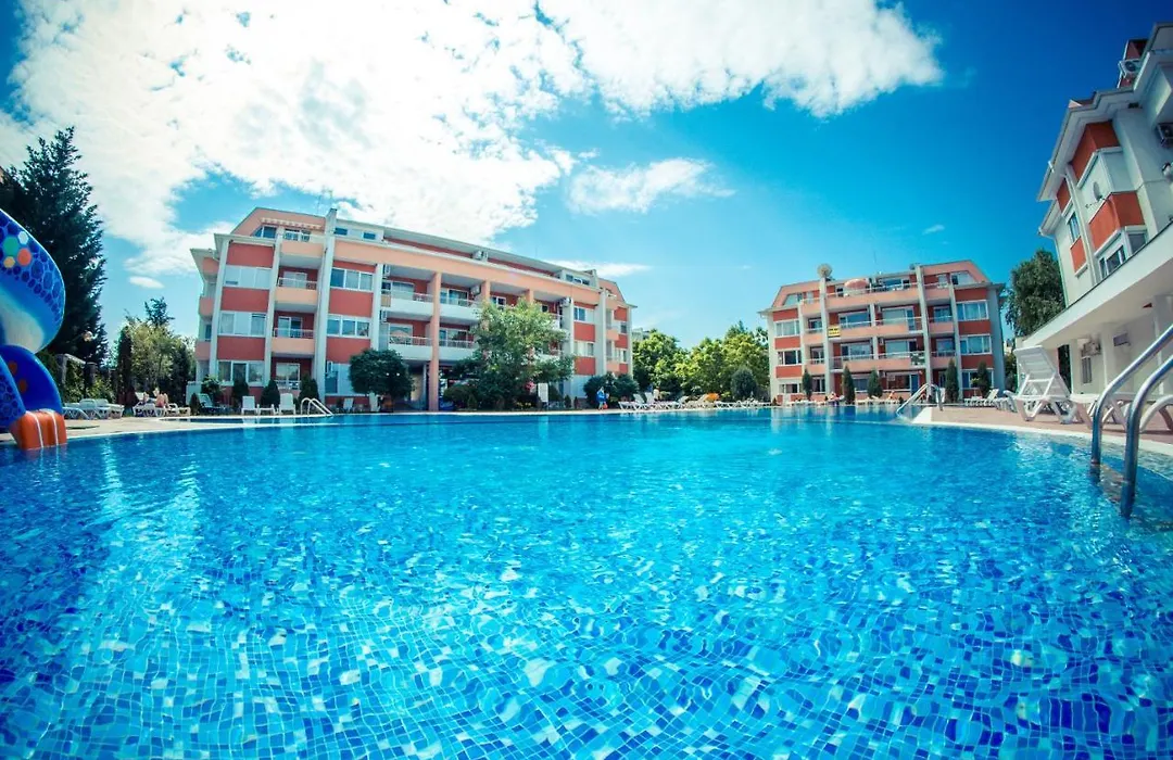 Sunny Fort Apartments-1