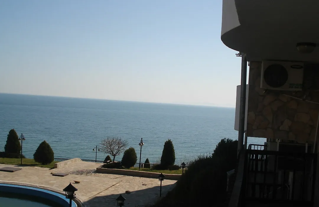 Tsb Sun Coast Apartments-1