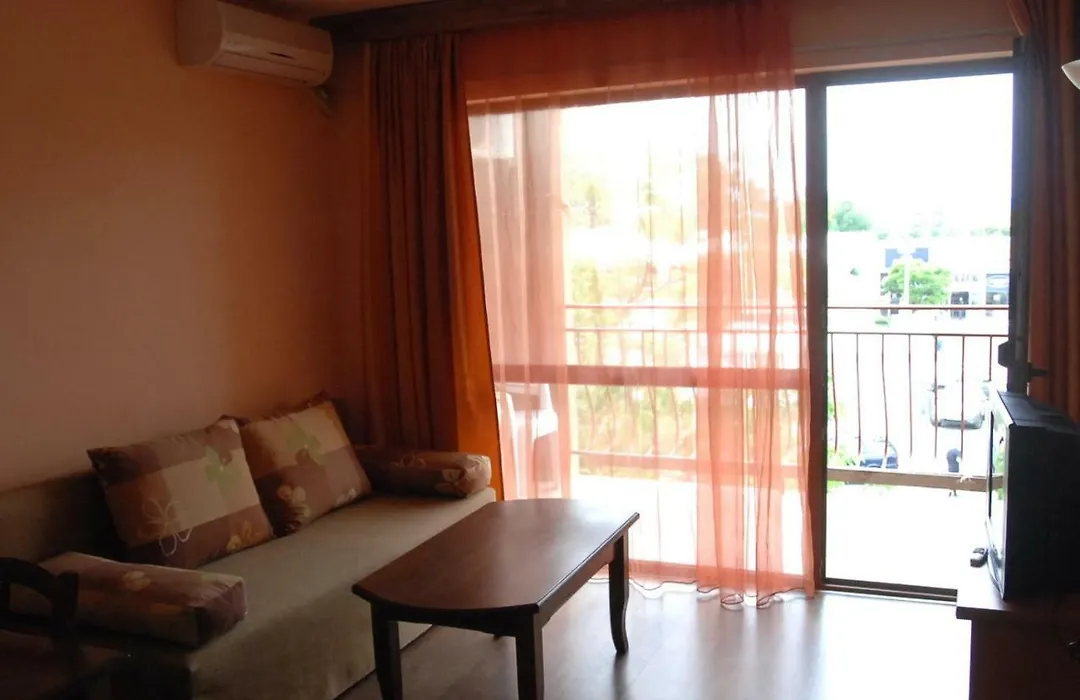 Condo Hotel Valentina-1