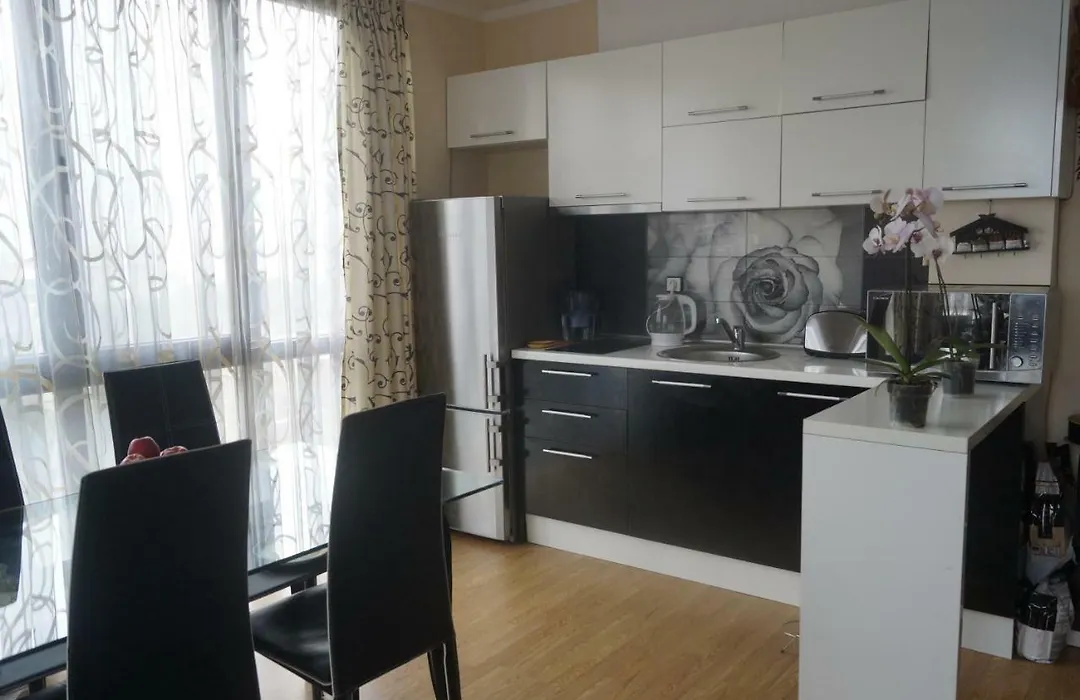 Private Apartment In Chateau Del Marina-1