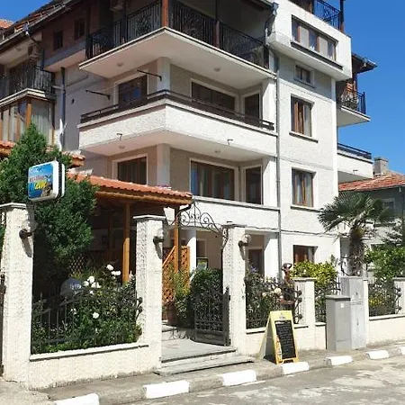 Guest House Lazur-2