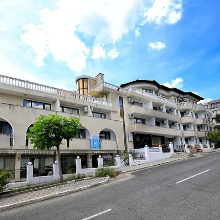 Hotel Corona-3