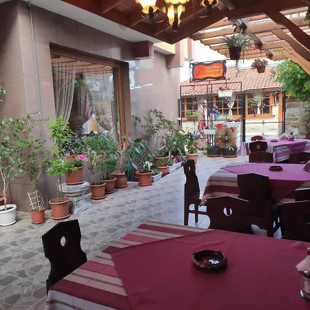 Family Hotel Denica-2