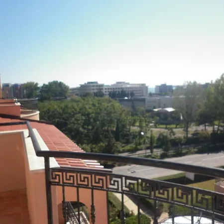 Guest Apartments Co Morenia-3