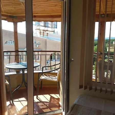 Guest House Yug-3