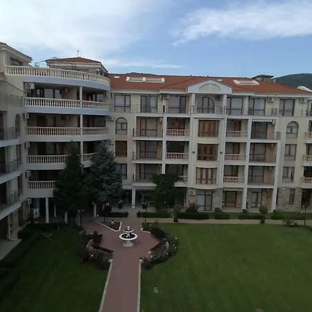 Maisonettes In Royal Bay Residence And Spa-2